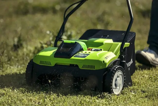 cordless Electric Dethatcher