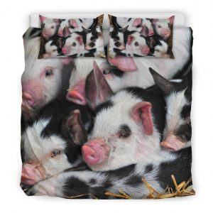 Swine of Black and White Pigs Bedding Set King