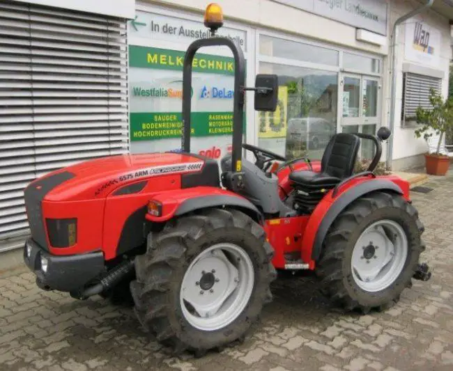 Valpadana tractor