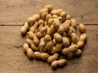 Pile of peanuts with the shell