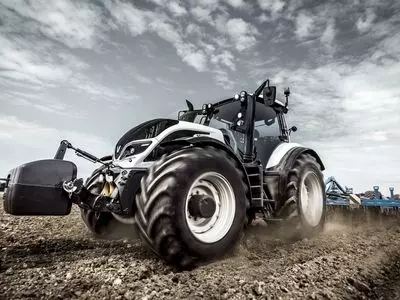 Valtra-T234